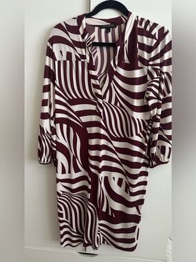 Banana Republic Burgundy and Cream Abstract V-Neck Dress